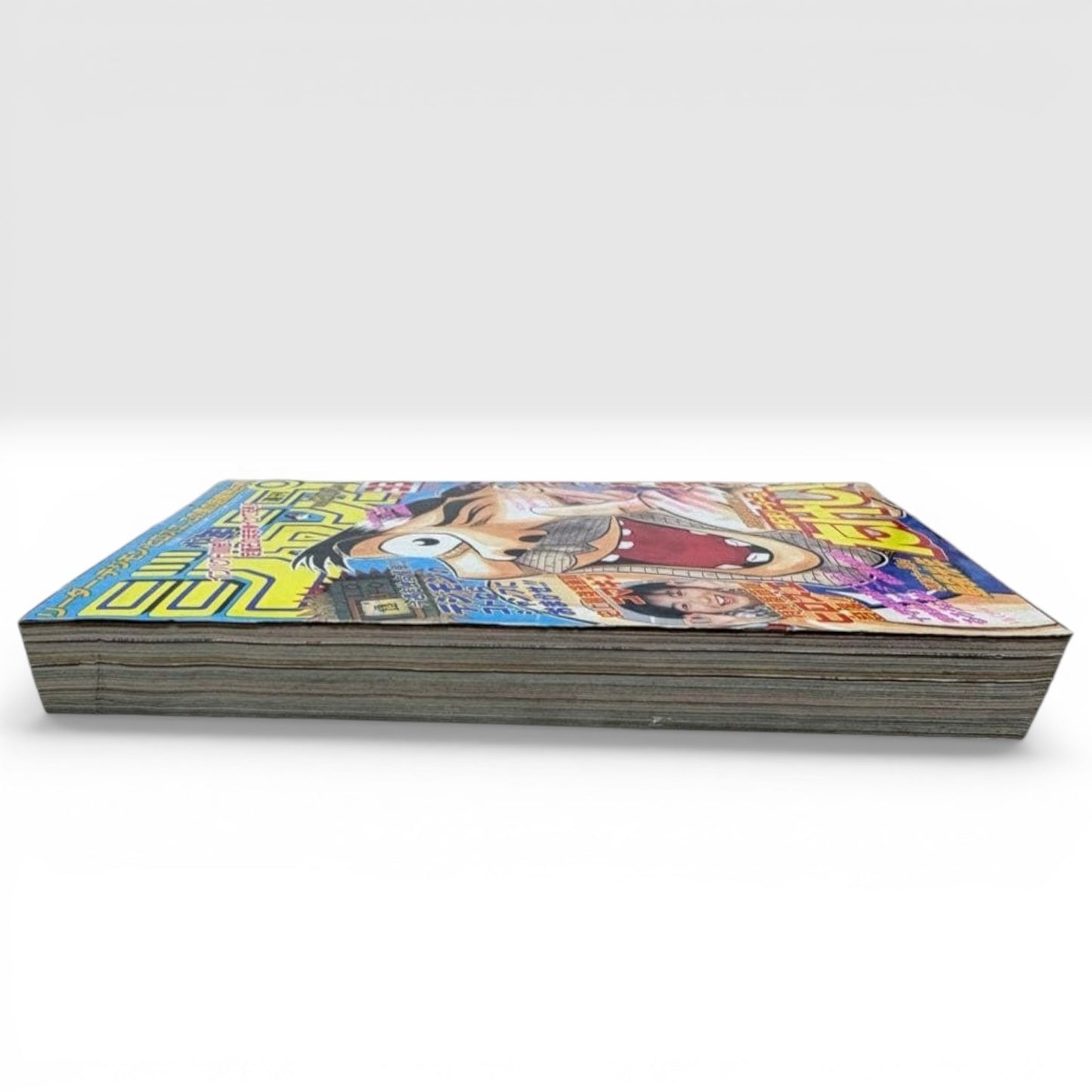 Weekly Shonen Jump 1997 #33 Takeshi Debut ONE PIECE Early Preview Ryoko Hirosue